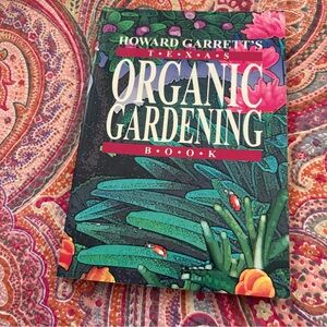 2/7.00 Book: Howard Garrett's Organic Gardening Book